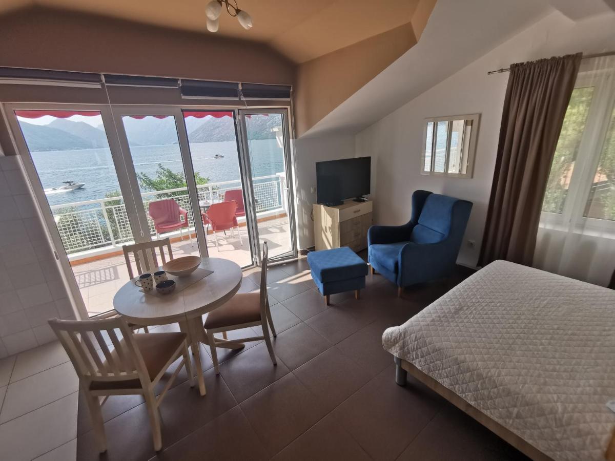 Apartments Villa Pm コトル エクステリア 写真